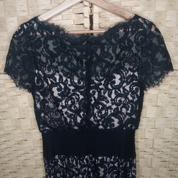 Tadashi Shoji Lace Nude Illusion Flared Evening Gown Dress Bateau Cap Sleeves 6 - Picture 6 of 11